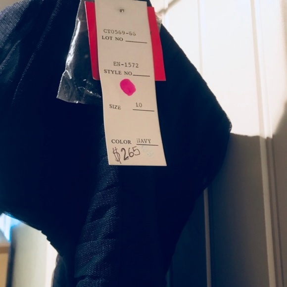 Bari Jay Navy Gown NWT - Picture 4 of 8